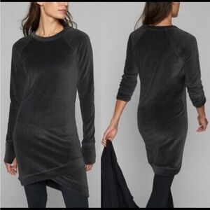 Athleta dk gray criss cross velour tunic top sweater Small